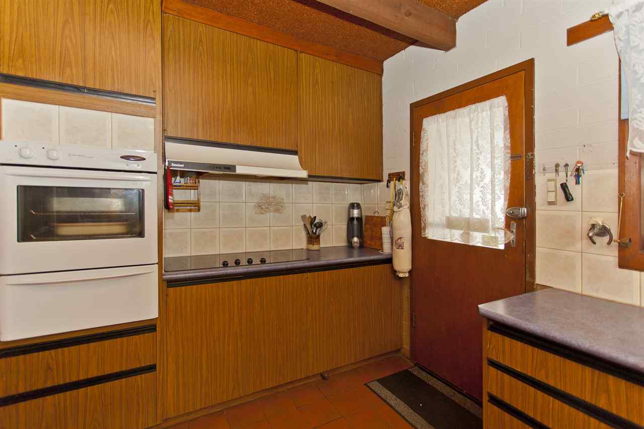 resized-2349823-edit 26 high st chiltern 58_1.JPG